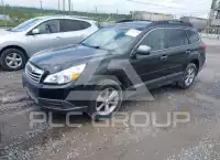 2013 Subaru Outback photo