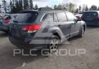 2013 Subaru Outback photo
