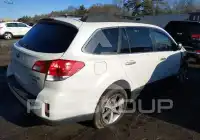 2013 Subaru Outback фото