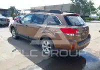 2013 Subaru Outback photo