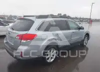 2013 Subaru Outback фото