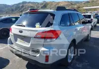 2013 Subaru Outback photo