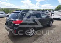 2013 Subaru Outback photo