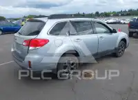 2013 Subaru Outback photo