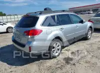 2013 Subaru Outback фото