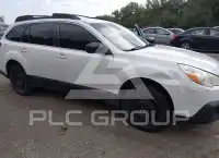 2013 Subaru Outback photo