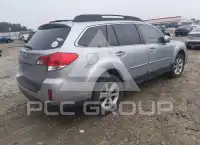 2013 Subaru Outback photo