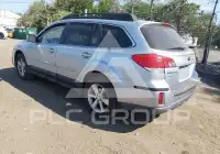 2013 Subaru Outback фото