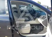 2013 Subaru Legacy photo