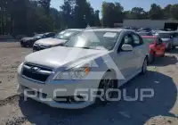 2013 Subaru Legacy фото
