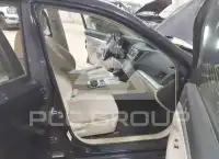 2013 Subaru Legacy фото