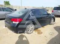 2013 Subaru Legacy фото