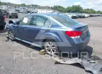 2013 Subaru Legacy фото