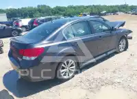 2013 Subaru Legacy photo