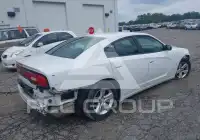 2013 Dodge CHARGER фото