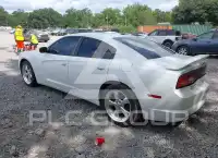 2013 Dodge CHARGER photo