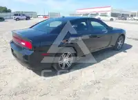 2013 Dodge CHARGER фото