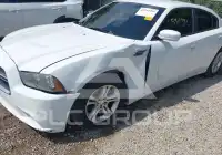 2013 Dodge CHARGER фото