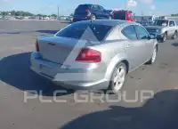 2013 Dodge AVENGER photo