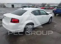 2013 Dodge AVENGER photo