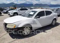 2013 Dodge AVENGER photo