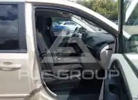 2013 Dodge Grand Caravan фото