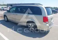 2013 Dodge Grand Caravan фото