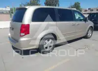 2013 Dodge Grand Caravan фото