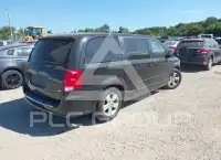 2013 Dodge Grand Caravan фото