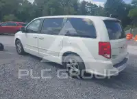 2013 Dodge Grand Caravan photo