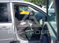 2013 Dodge Grand Caravan фото