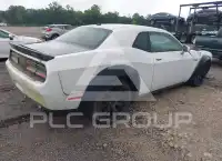 2013 Dodge CHALLENGER фото