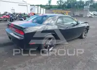 2013 Dodge CHALLENGER photo