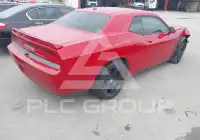 2013 Dodge CHALLENGER photo