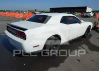 2013 Dodge CHALLENGER фото