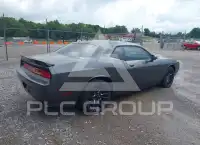 2013 Dodge CHALLENGER фото