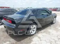 2013 Dodge CHALLENGER фото
