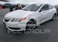 2013 Acura ILX photo