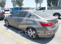 2013 Acura ILX photo