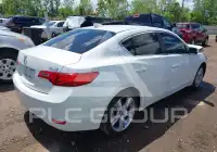 2013 Acura ILX photo