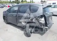 2013 Honda FIT photo