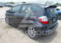 2013 Honda FIT photo