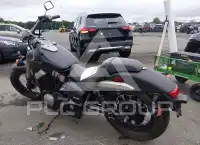 2013 Honda VT750 фото