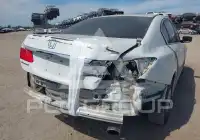 2013 Honda Accord photo