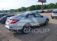 2013 Honda CROSSTOUR photo