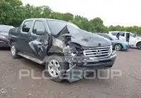 2013 Honda RIDGELINE photo