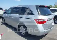 2013 Honda ODYSSEY photo