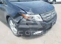 2013 Honda ODYSSEY фото