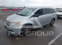 2013 Honda ODYSSEY фото