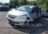 2013 Honda ODYSSEY фото
